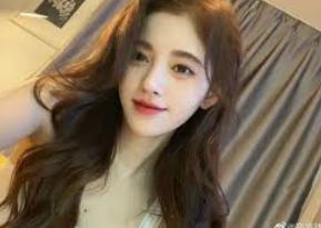 吕子墨